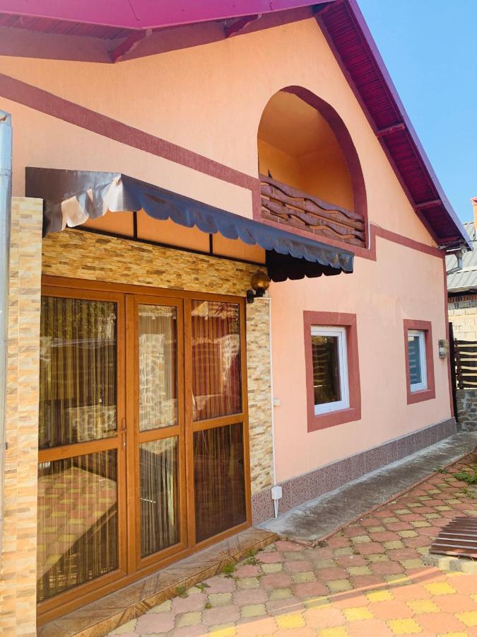 Pensiunea Colt De Rai Corbi Exteriér fotografie
